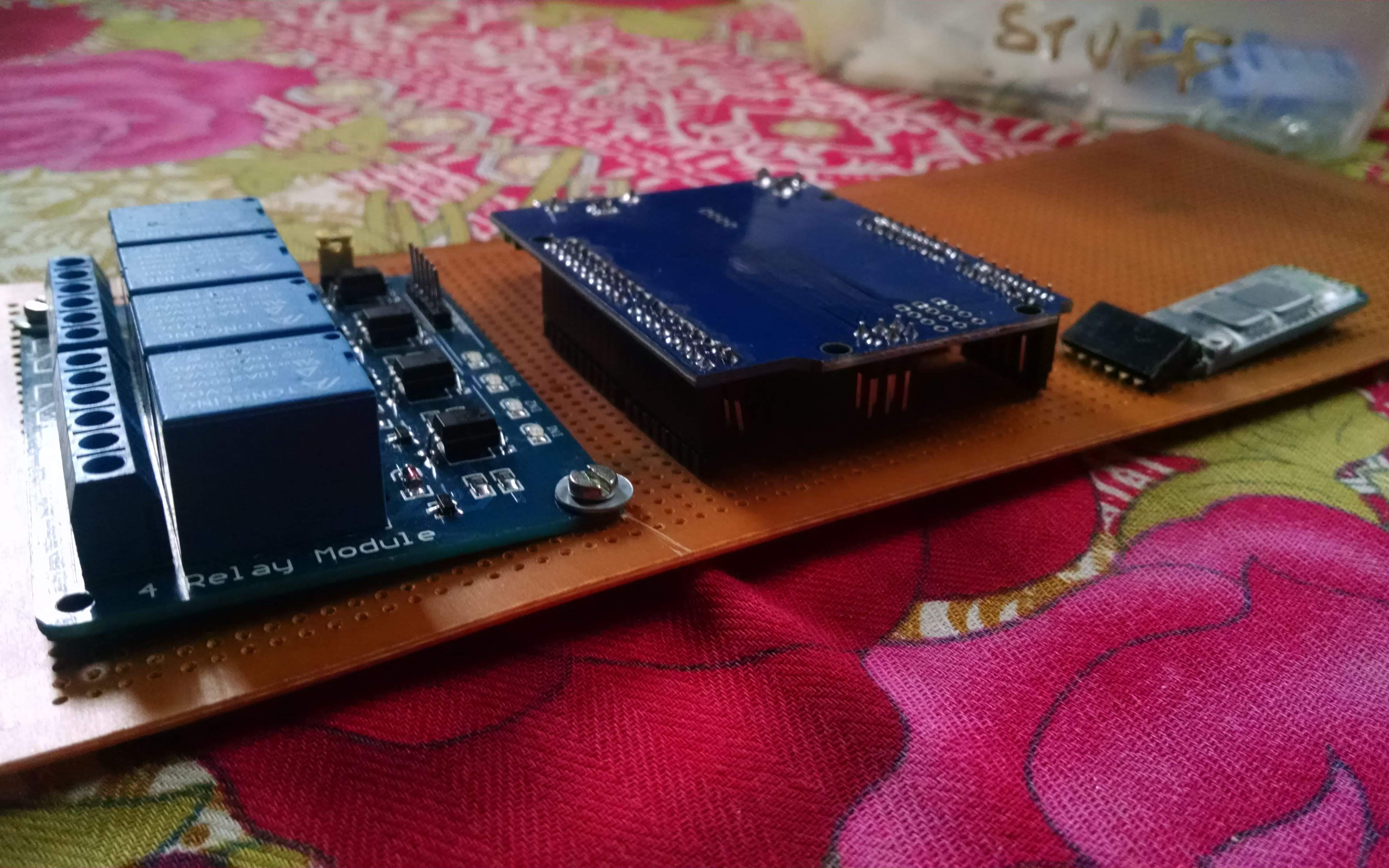 Relays PCB